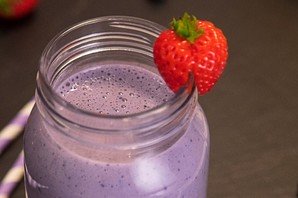 3 Fabulous Shakes made with 4 Ingredients or Less