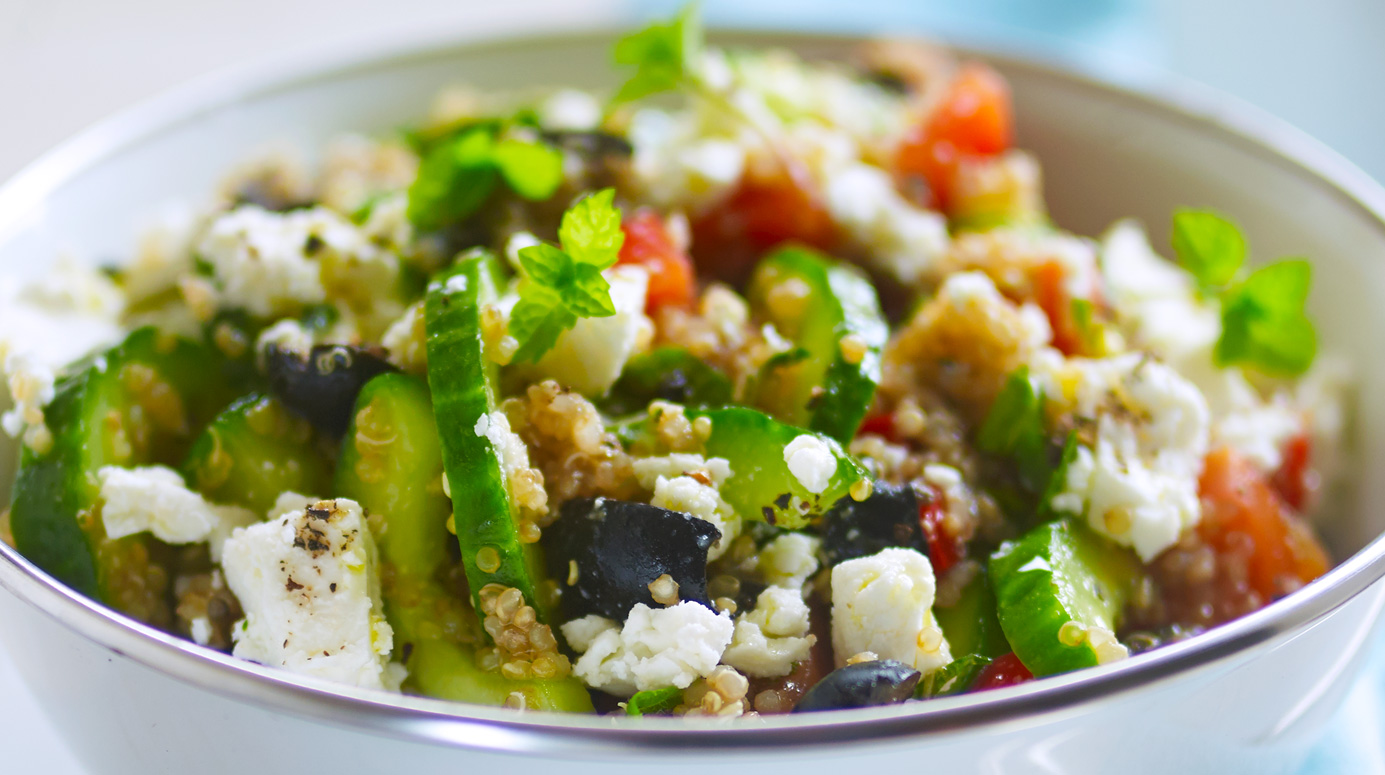 Greek quinoa salad